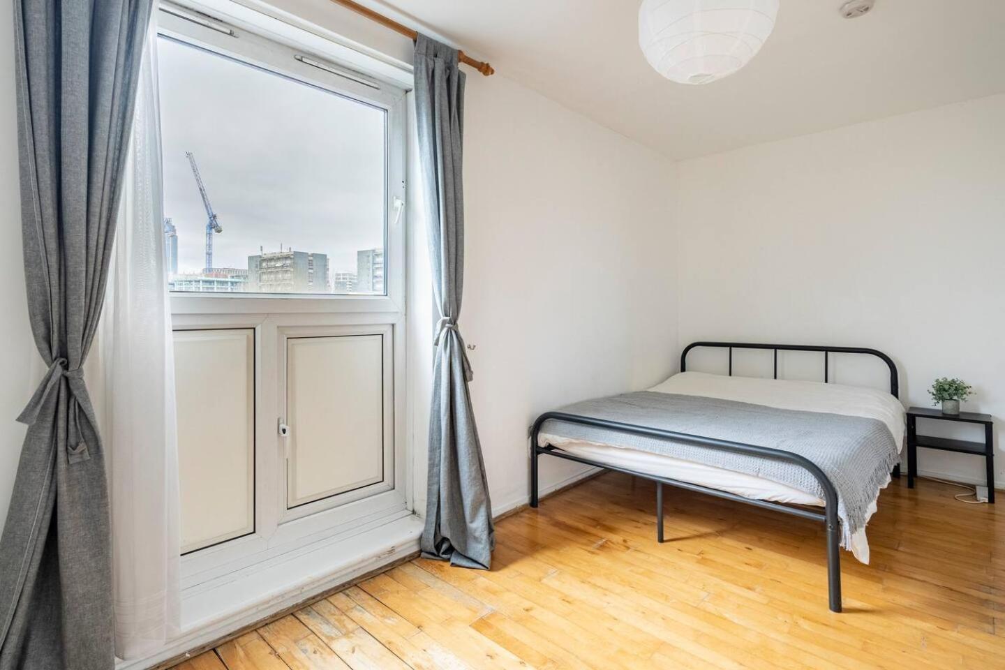 Spacious Room With City Skyline Views Close To London Eye Экстерьер фото